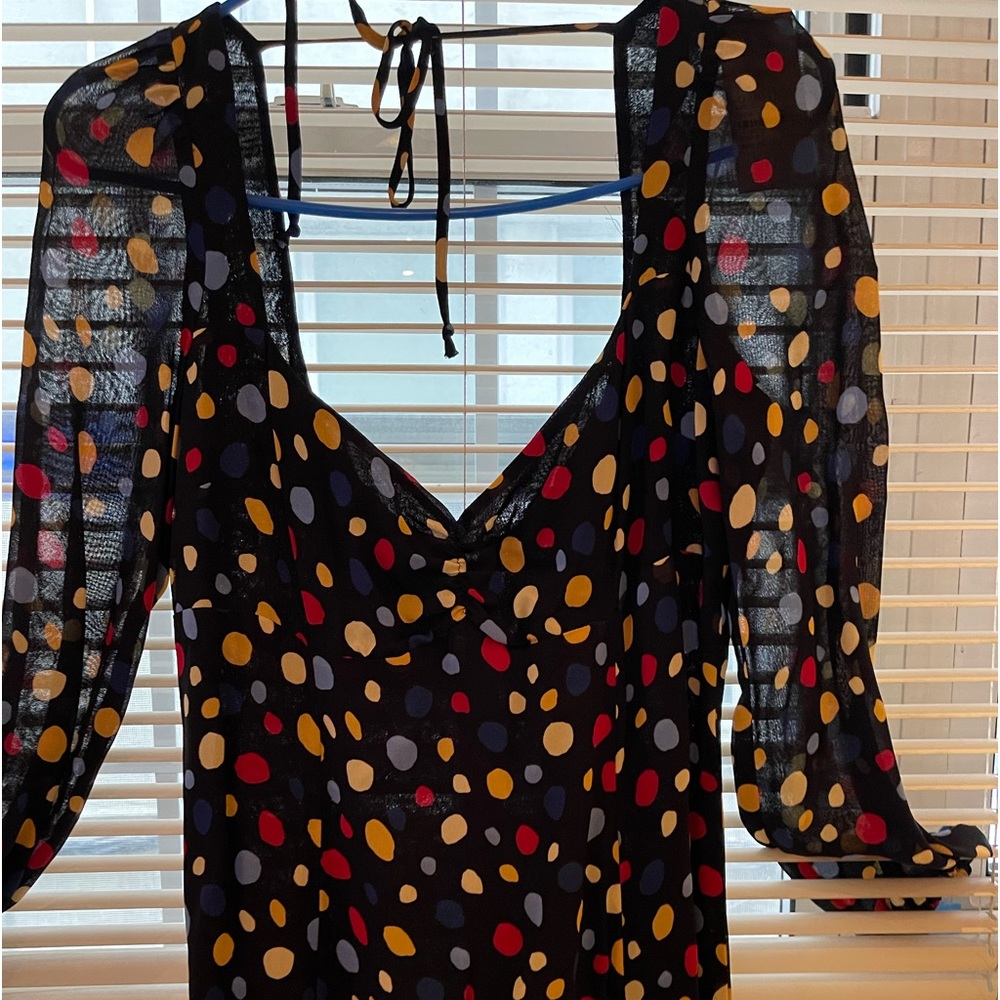 Reformation NWT below the knee very well fitted!